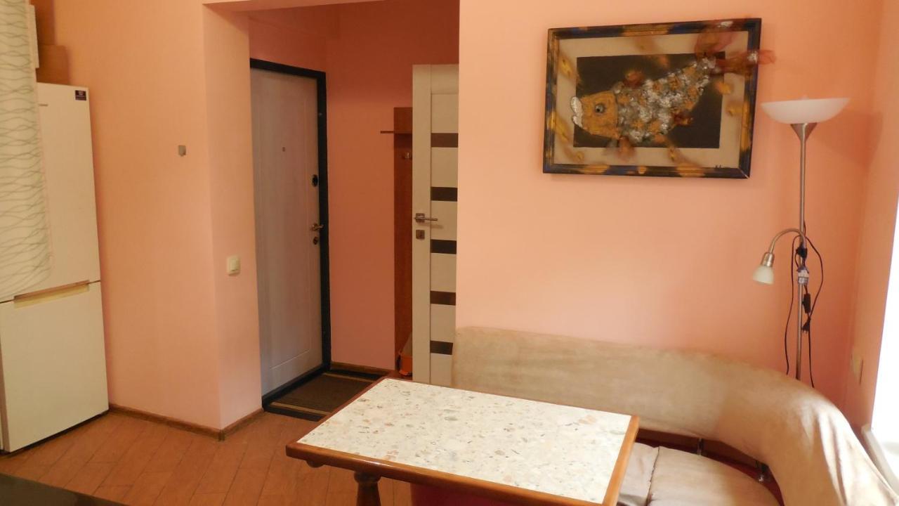 2 Room Apartment Near Opera House Львов Экстерьер фото
